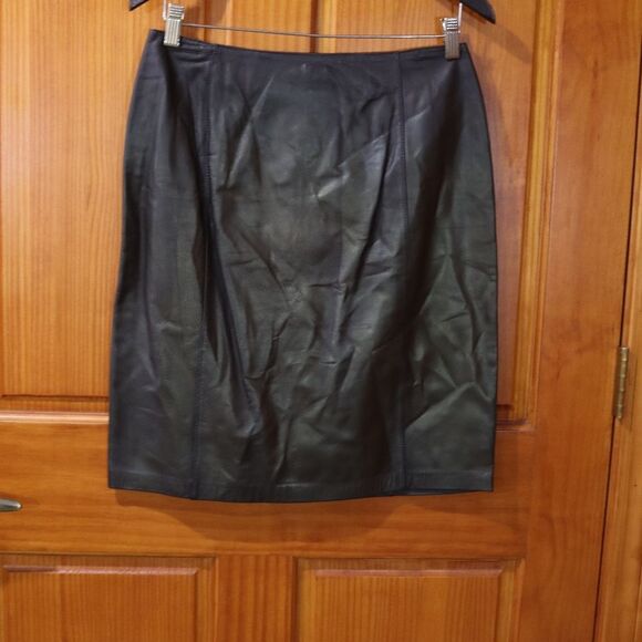 Kay Unger Black Leather Mini Skirt 10 Gothic Corporate Goth - Picture 2 of 10